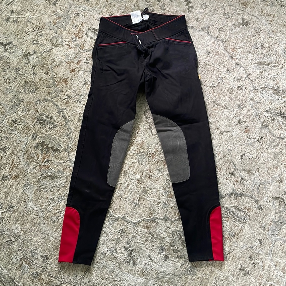 Stylish Black and Red Women's Leggings